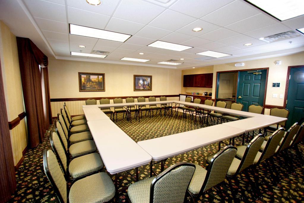 Country Inn & Suites By Radisson, St Cloud East, Mn Saint Cloud Eksteriør bilde